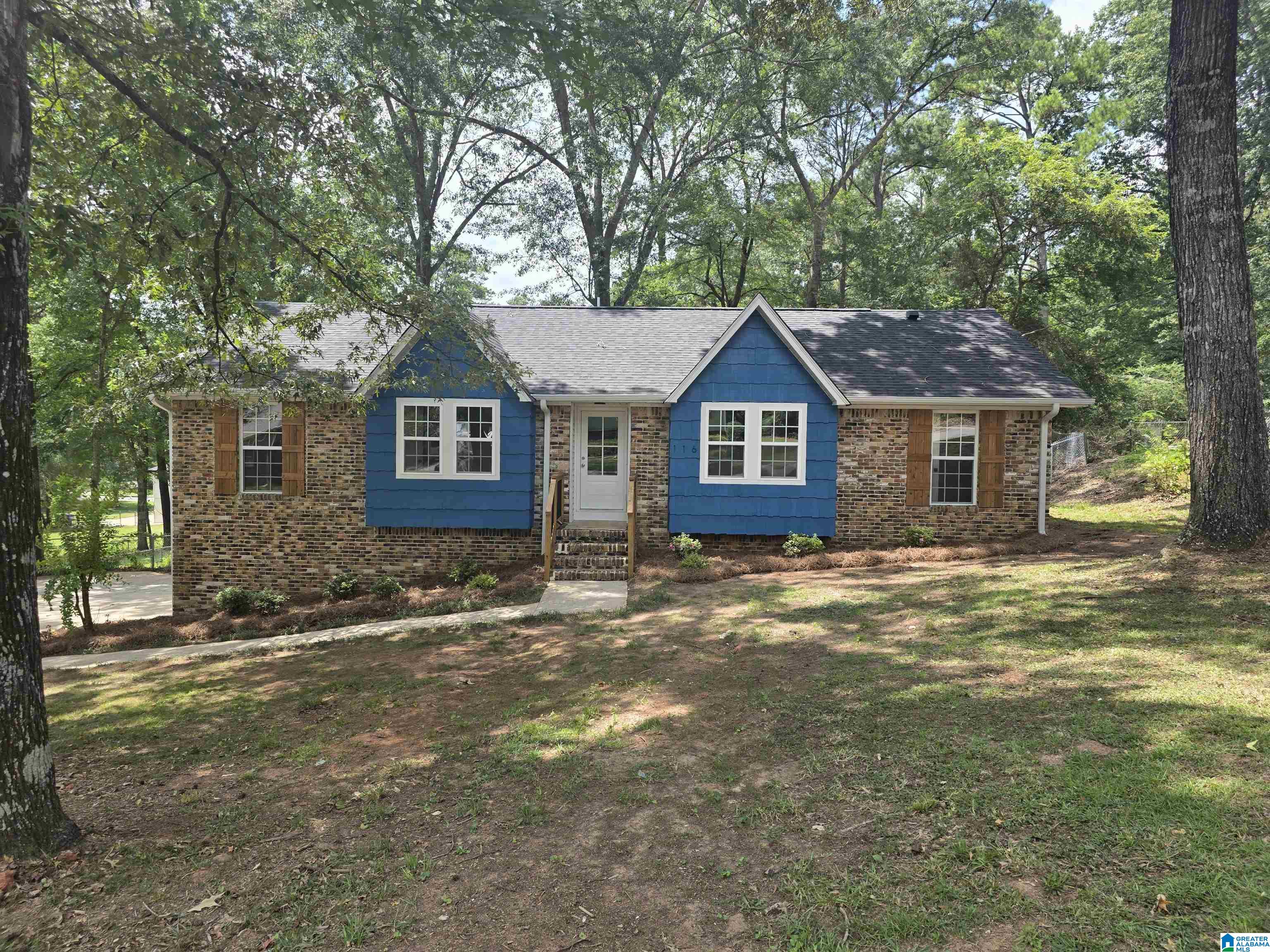116 Oak Street Alabaster, AL 35114 - Photo 4 of 7