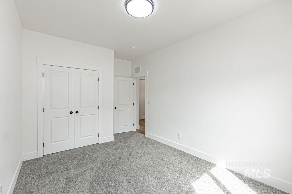 2089 Magellan Loop Pocatello, ID 83204 - Photo 32 of 47