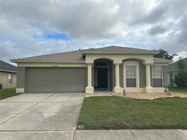 $2,000 | 30252 Ingalls Court, Wesley Chapel, FL 33543