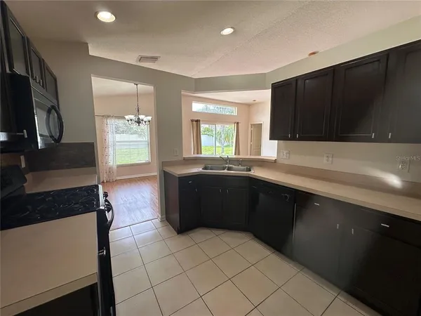 $2,000 | 30252 Ingalls Court, Wesley Chapel, FL 33543