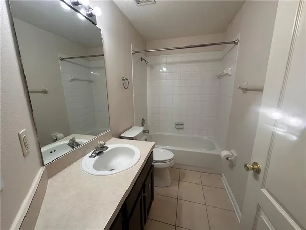 $2,000 | 30252 Ingalls Court, Wesley Chapel, FL 33543