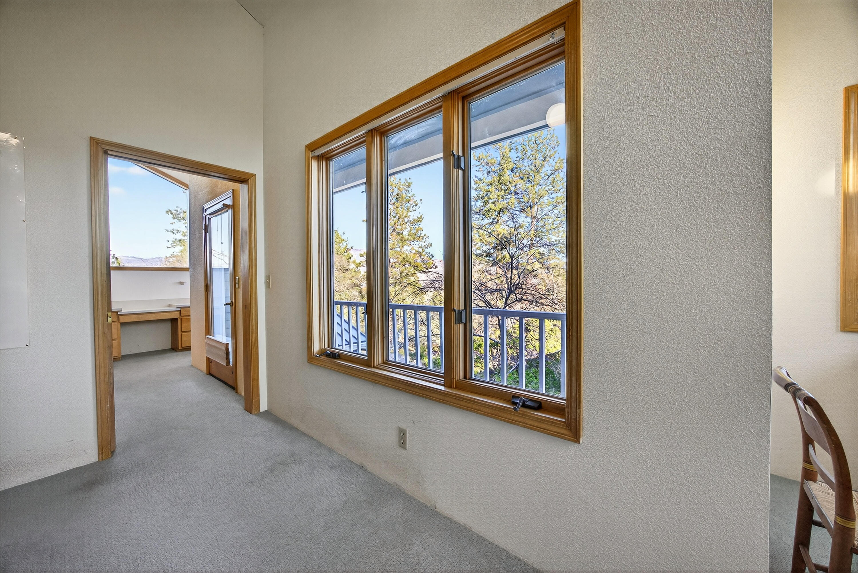 143 Ridge Road Ashland, OR 97520 - Photo 40 of 60 ApxRR00070