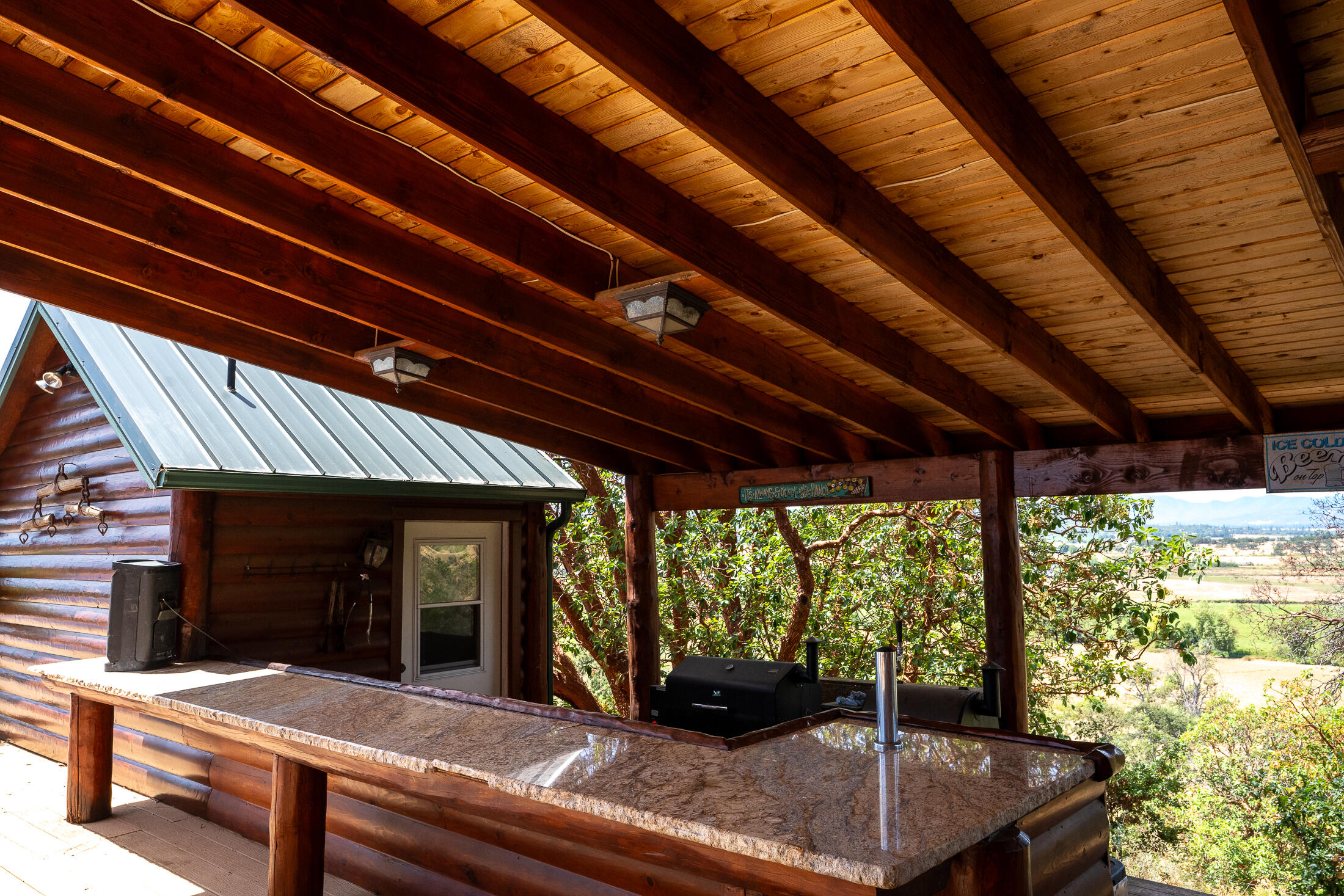 1881 Brophy Road Eagle Point, OR 97524 - Photo 85 of 130 089