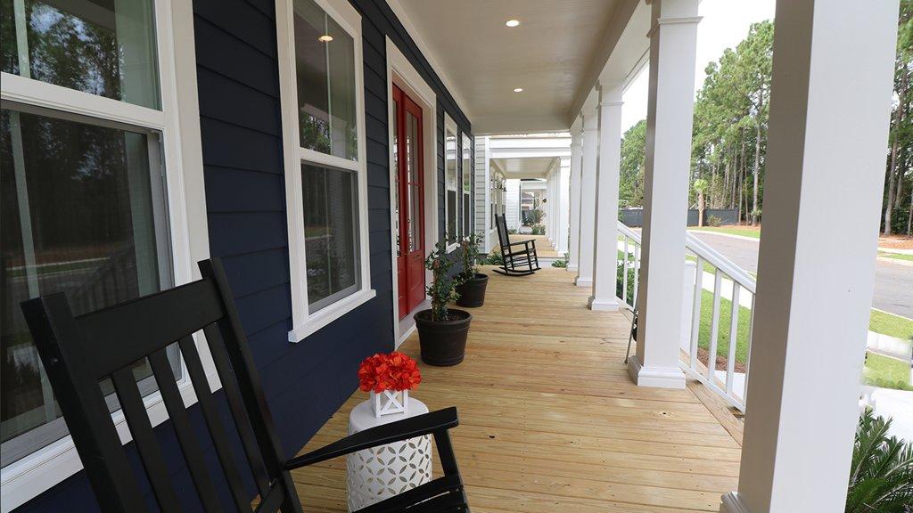 Full Front Porch