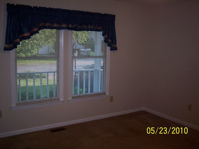 104 Patio Road Easley, SC 29642 - Photo 8 of 25 Gallery Image 8
