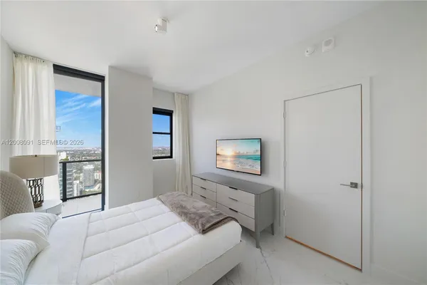 $35,000 | 3131 Northeast 7th Avenue, Unit PH5202, Miami, FL 33137