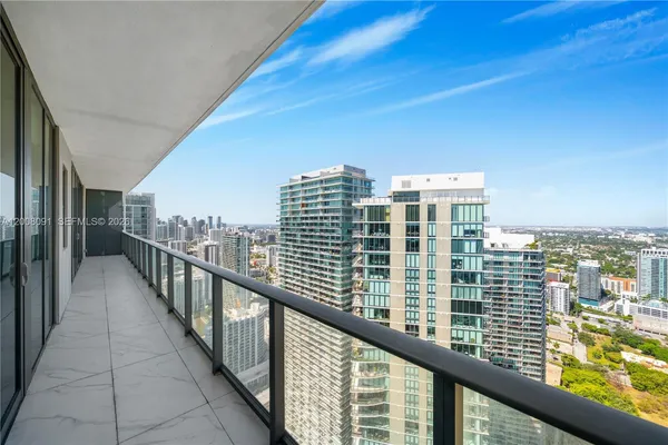 $35,000 | 3131 Northeast 7th Avenue, Unit PH5202, Miami, FL 33137