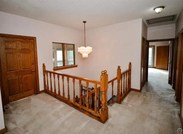 $424,900 | 1212 Road 260, Emporia, KS 66801