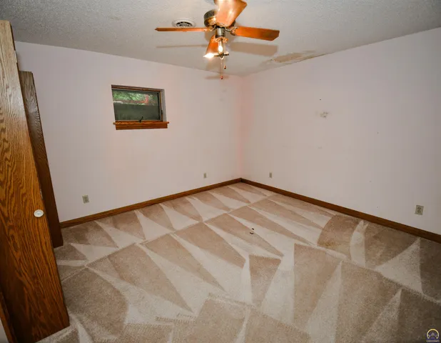 $424,900 | 1212 Road 260, Emporia, KS 66801