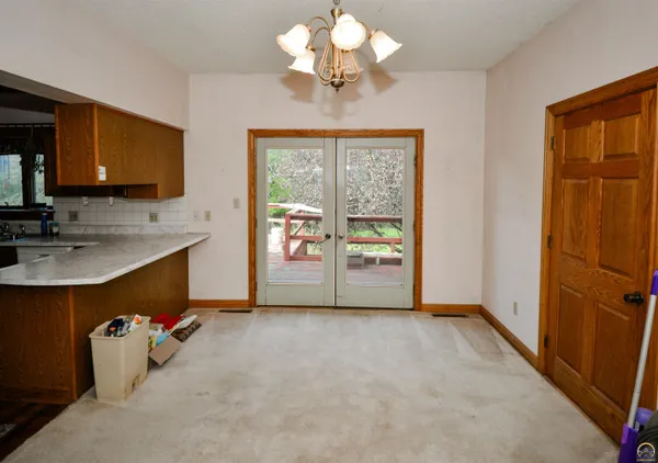 $399,900 | 1212 Road 260, Emporia, KS 66801