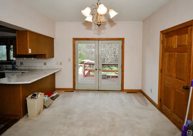 $424,900 | 1212 Road 260, Emporia, KS 66801