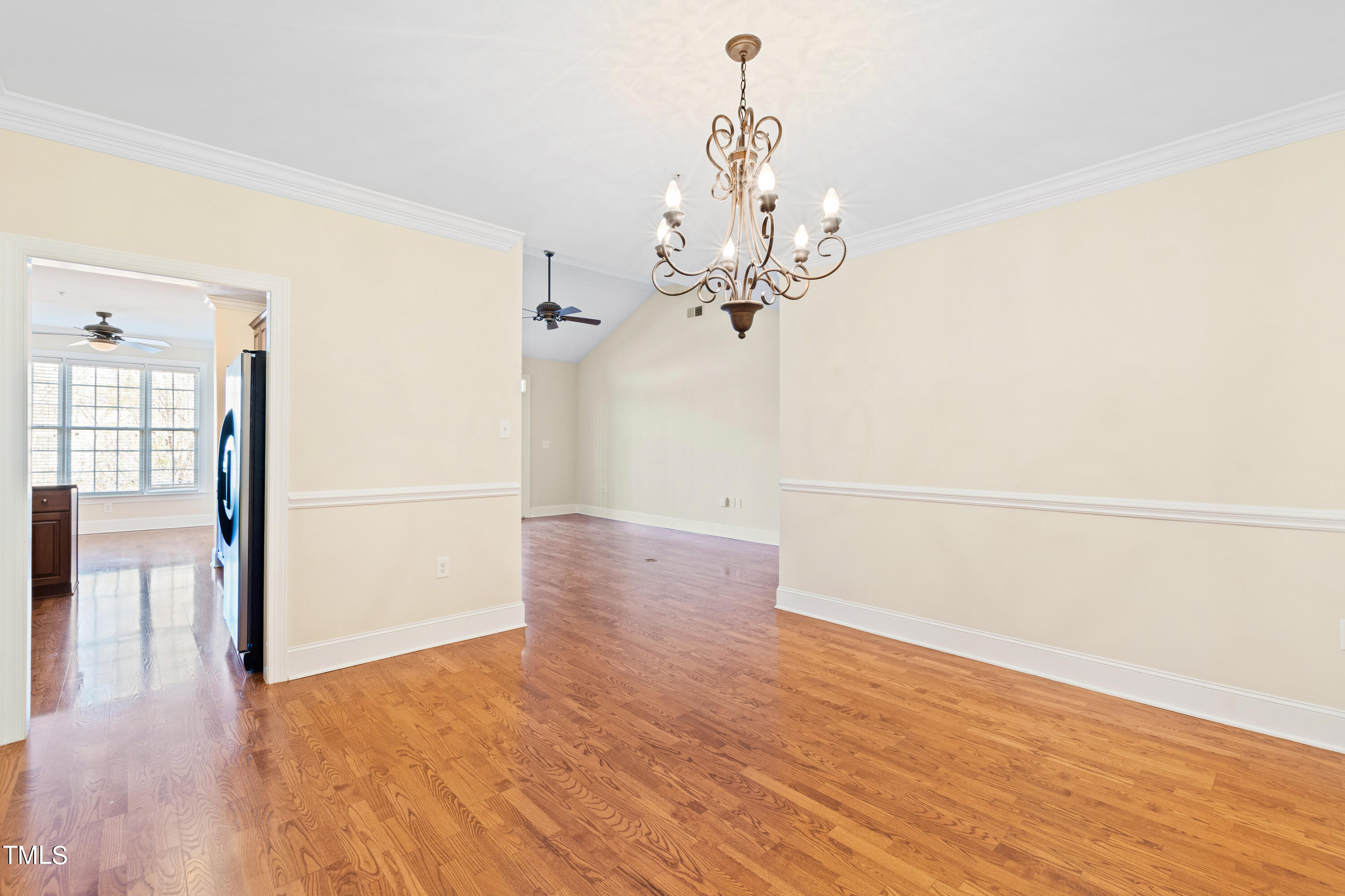 3700 Baron Cooper Pass, Unit 303 Raleigh, NC 27612 - Photo 15 of 37 Dining 2