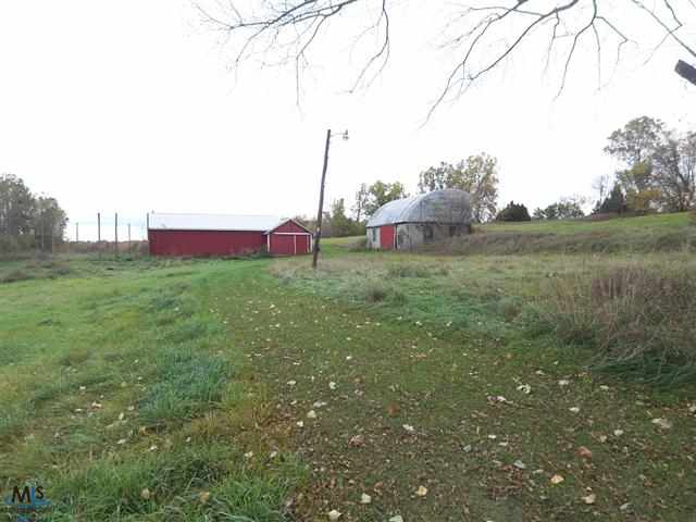 2460 West Garrison Road Owosso, MI 48867 - Photo 3 of 6 31123032-2.JPG