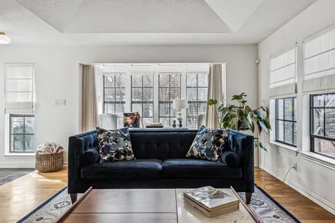 $578,000 | 3635 Bryan Street, Dallas, TX 75204