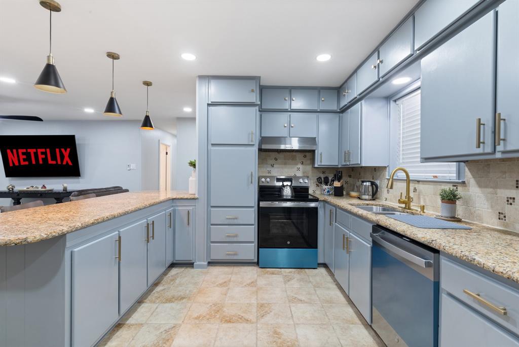 1498 2nd Place Haslet, TX 76052 - Photo 11 of 28