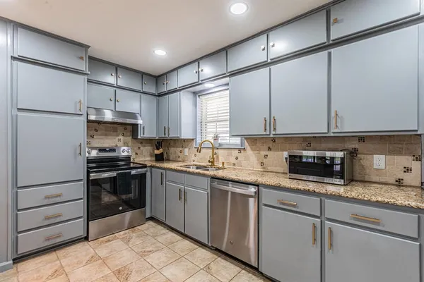 $592,500 | 1498 2nd Place, Haslet, TX 76052