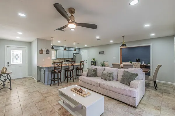 $592,500 | 1498 2nd Place, Haslet, TX 76052