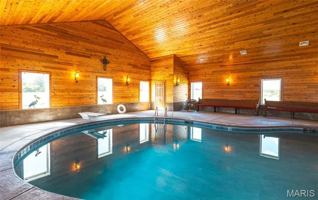 $949,500 | 272 Northeast 1350th Avenue, Greenfield, IL 62044