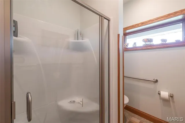 $949,500 | 272 Northeast 1350th Avenue, Greenfield, IL 62044