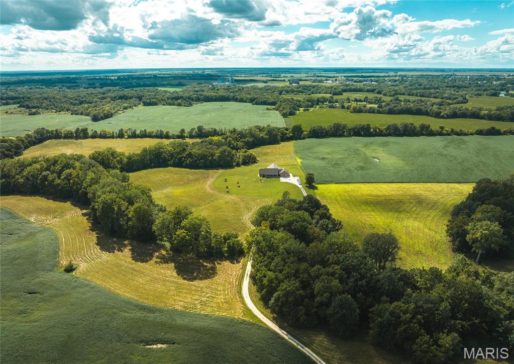 272 Northeast 1350th Avenue Greenfield, IL 62044 - Photo 52 of 71