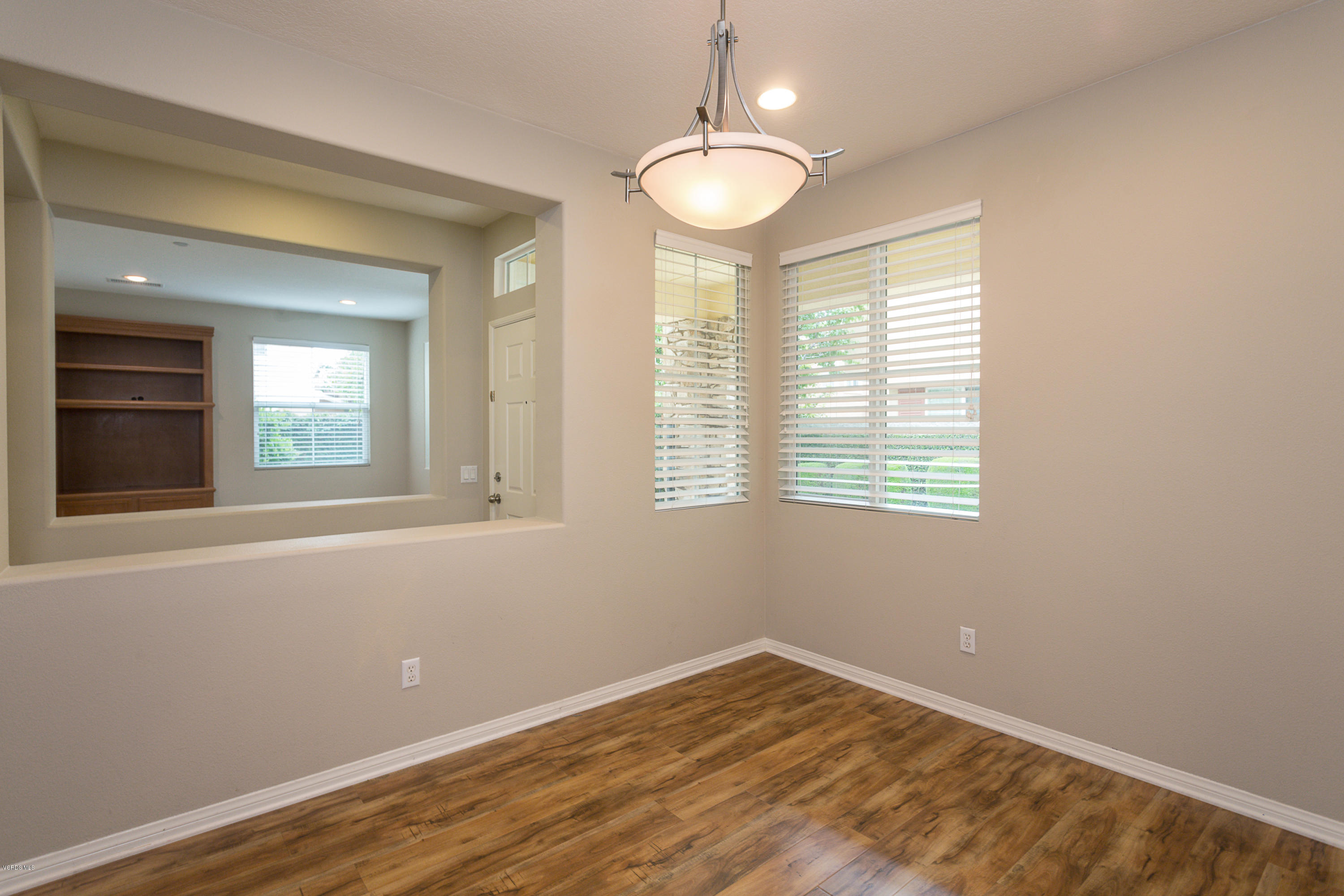 4190 Orontes Way, Unit B Simi Valley, CA 93063 - Photo 21 of 51 Orontes15
