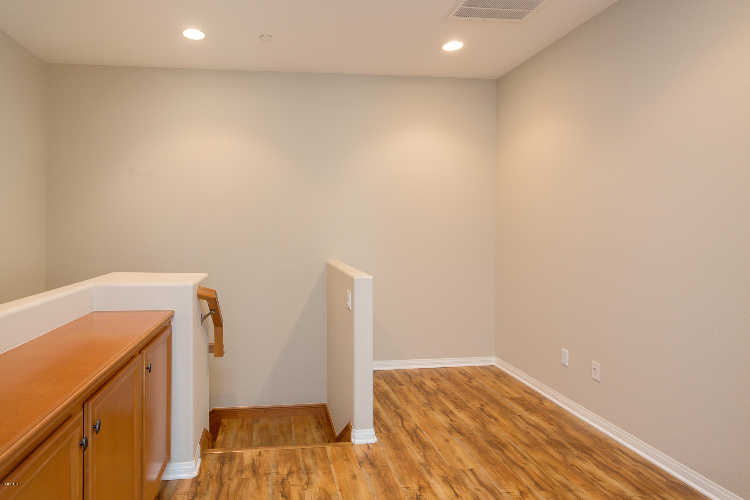4190 Orontes Way, Unit B Simi Valley, CA 93063 - Photo 24 of 51 Orontes18