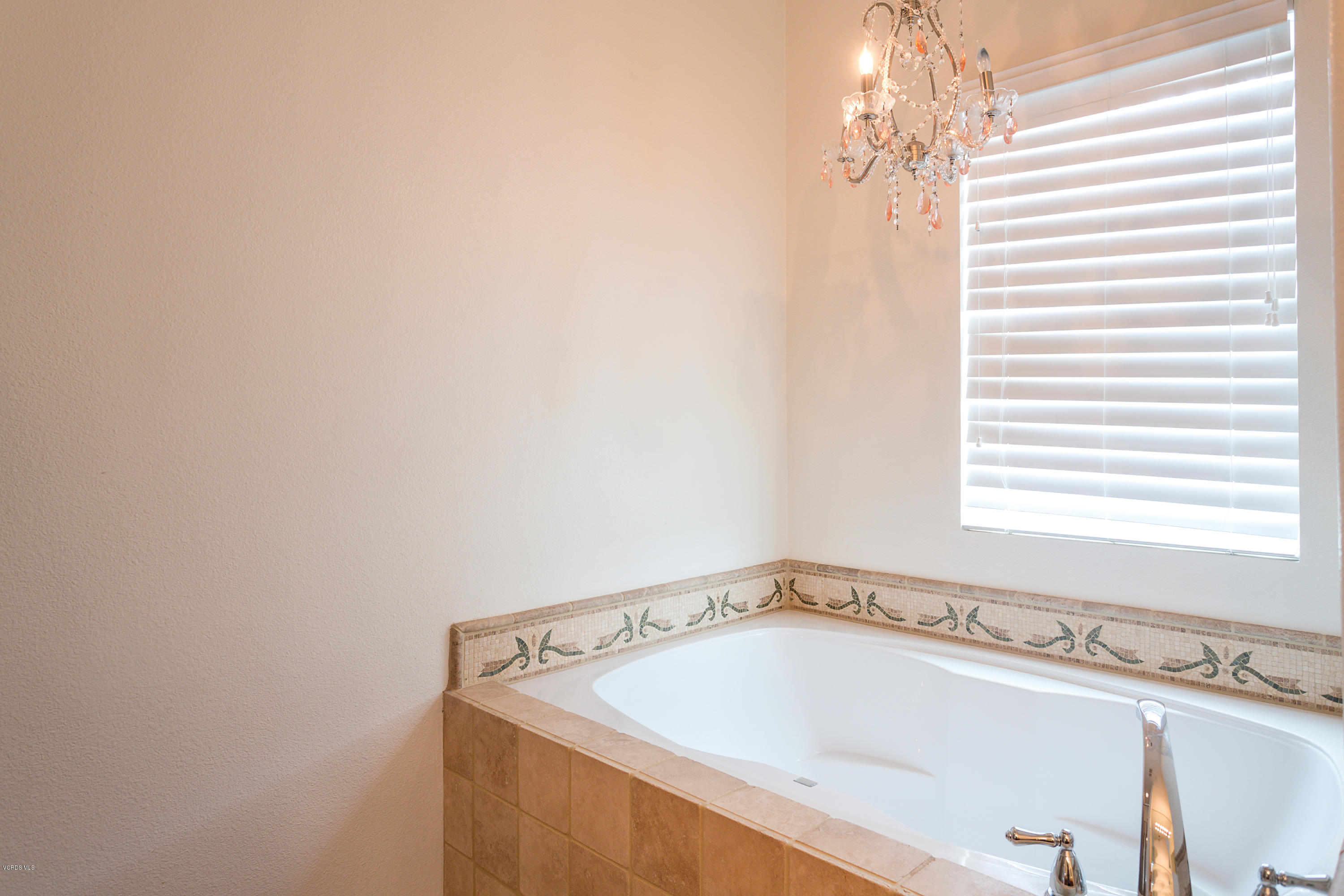 4190 Orontes Way, Unit B Simi Valley, CA 93063 - Photo 32 of 51 Orontes22