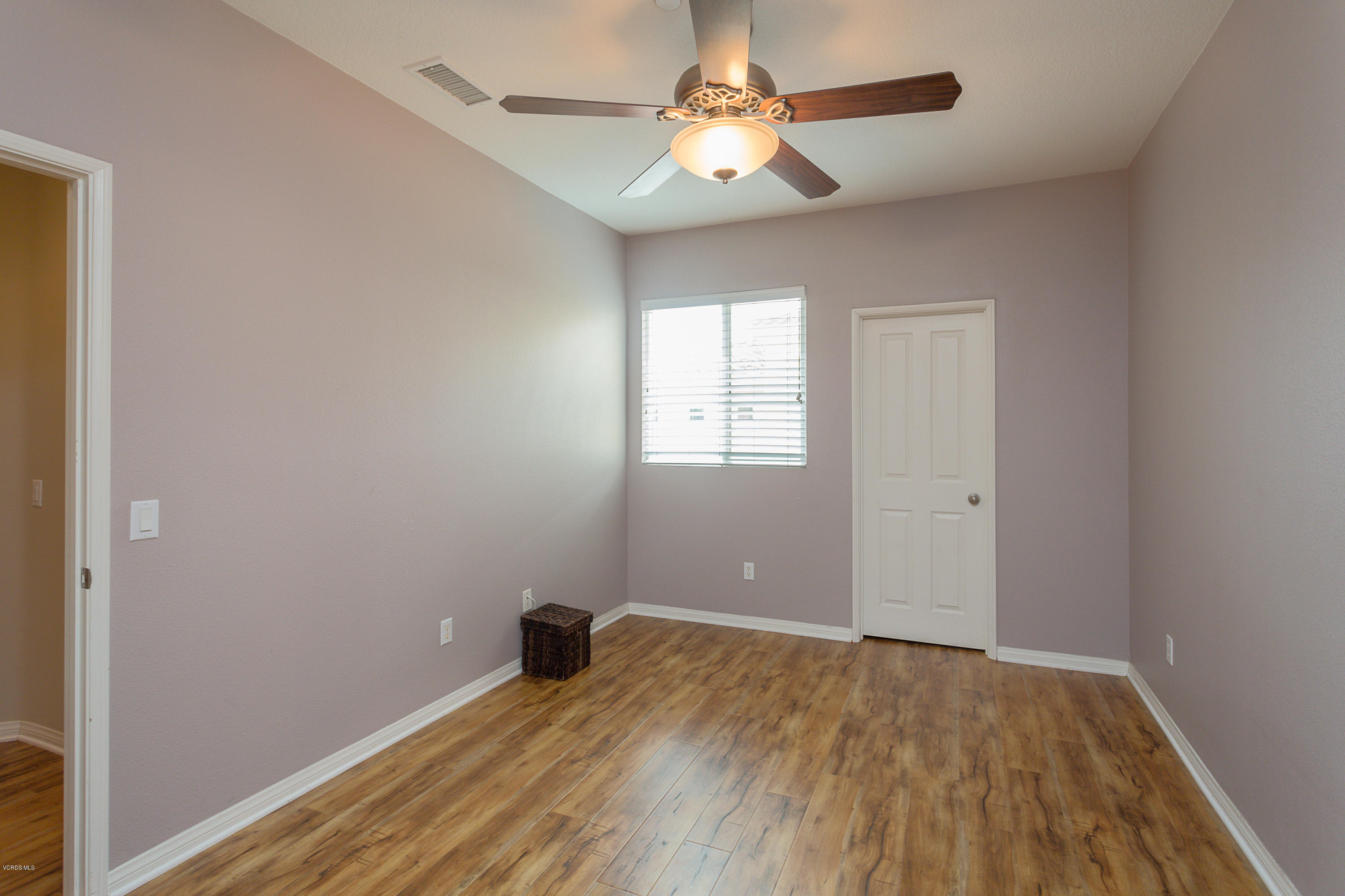 4190 Orontes Way, Unit B Simi Valley, CA 93063 - Photo 38 of 51 Orontes24