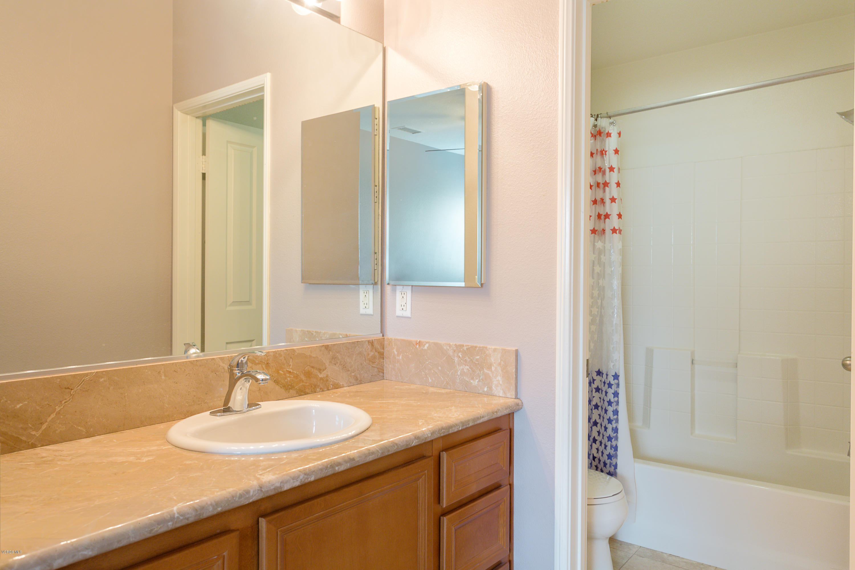 4190 Orontes Way, Unit B Simi Valley, CA 93063 - Photo 40 of 51 Orontes26