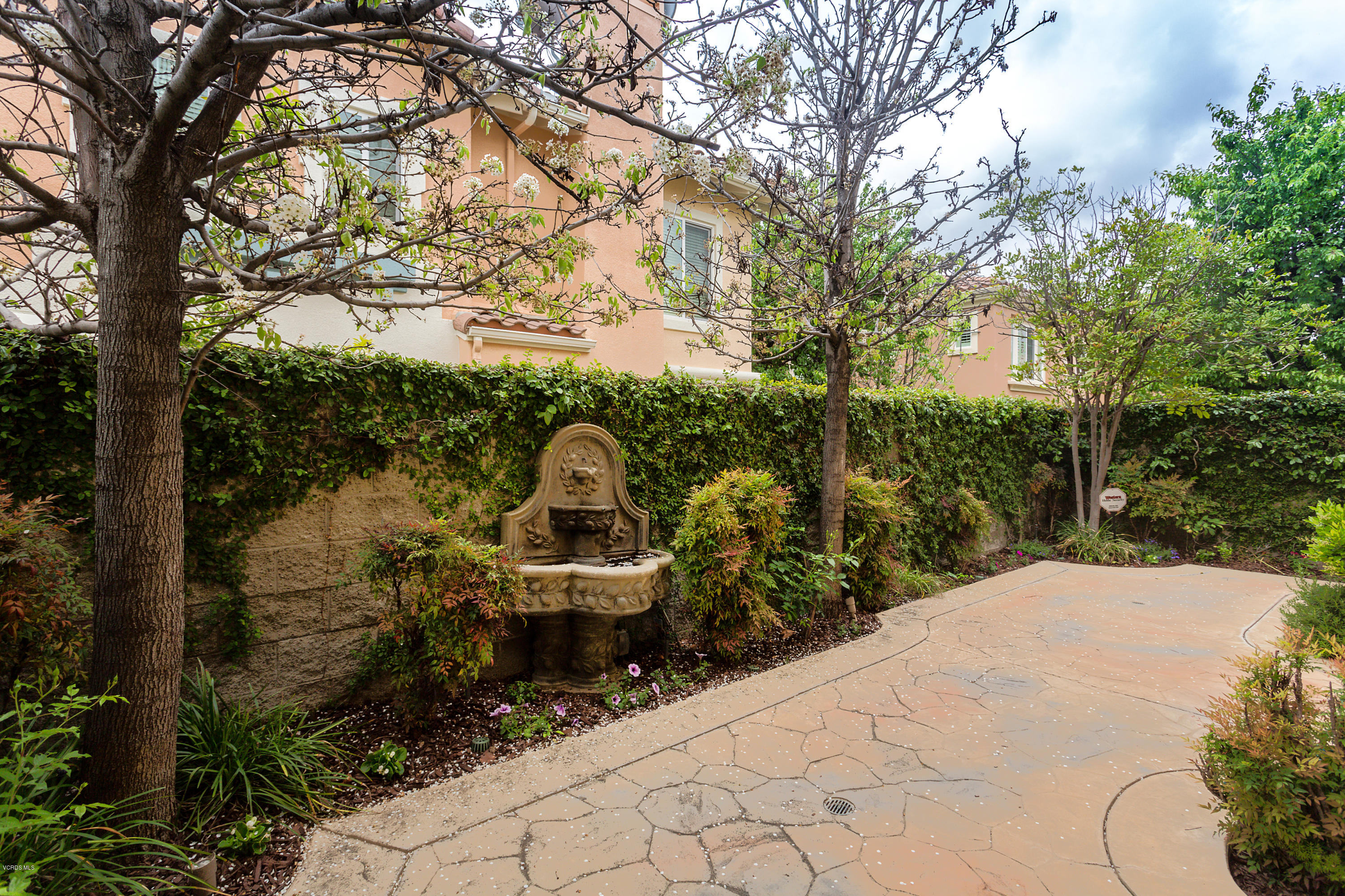 4190 Orontes Way, Unit B Simi Valley, CA 93063 - Photo 44 of 51 Orontes27
