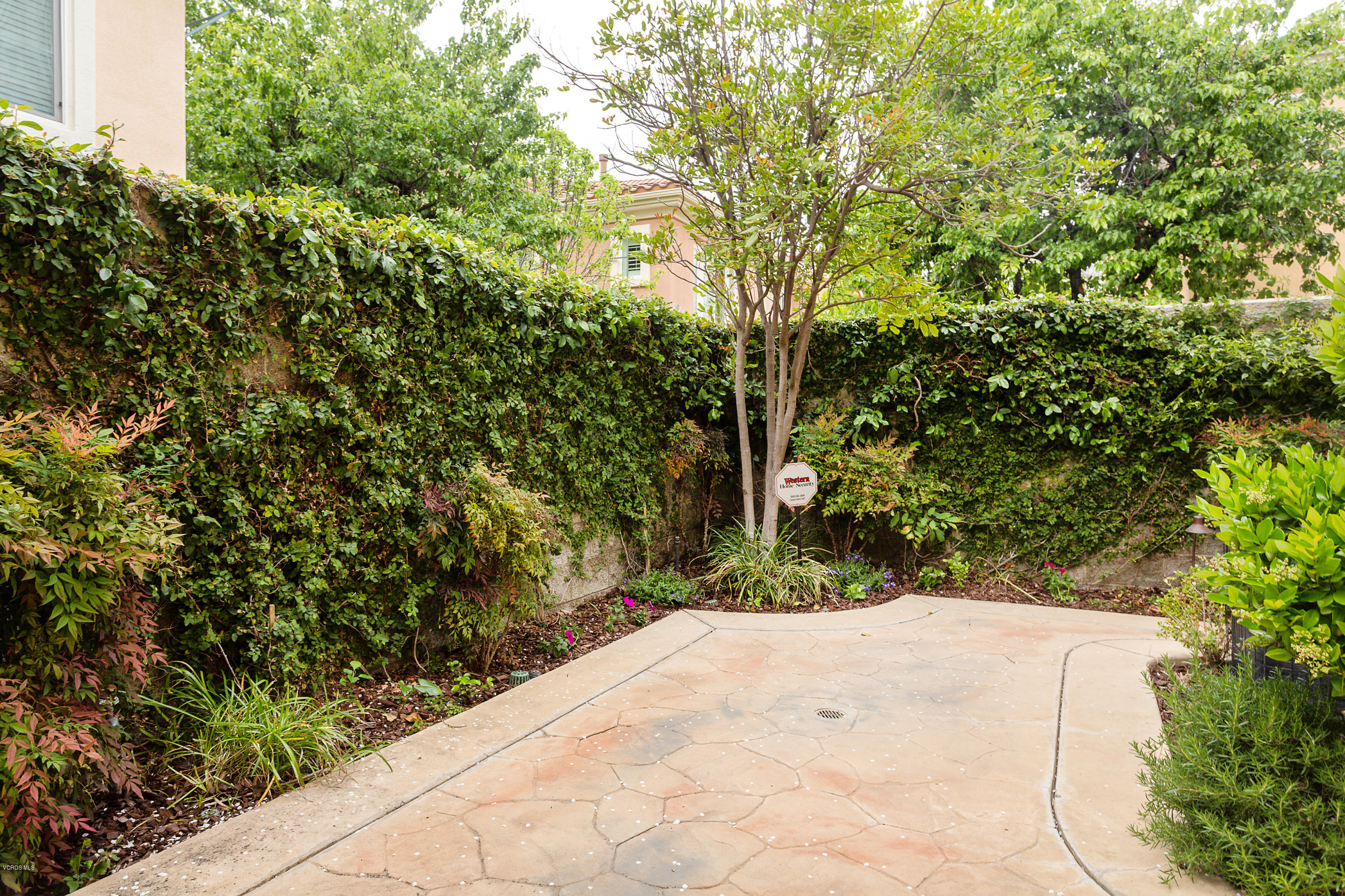 4190 Orontes Way, Unit B Simi Valley, CA 93063 - Photo 46 of 51 Orontes28