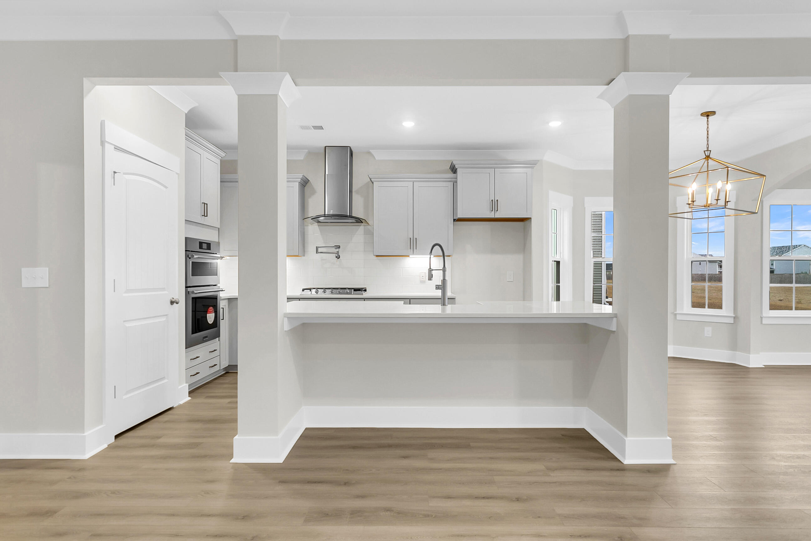 462 Rowley Lane Summerville, SC 29486 - Photo 12 of 92 Kitchen