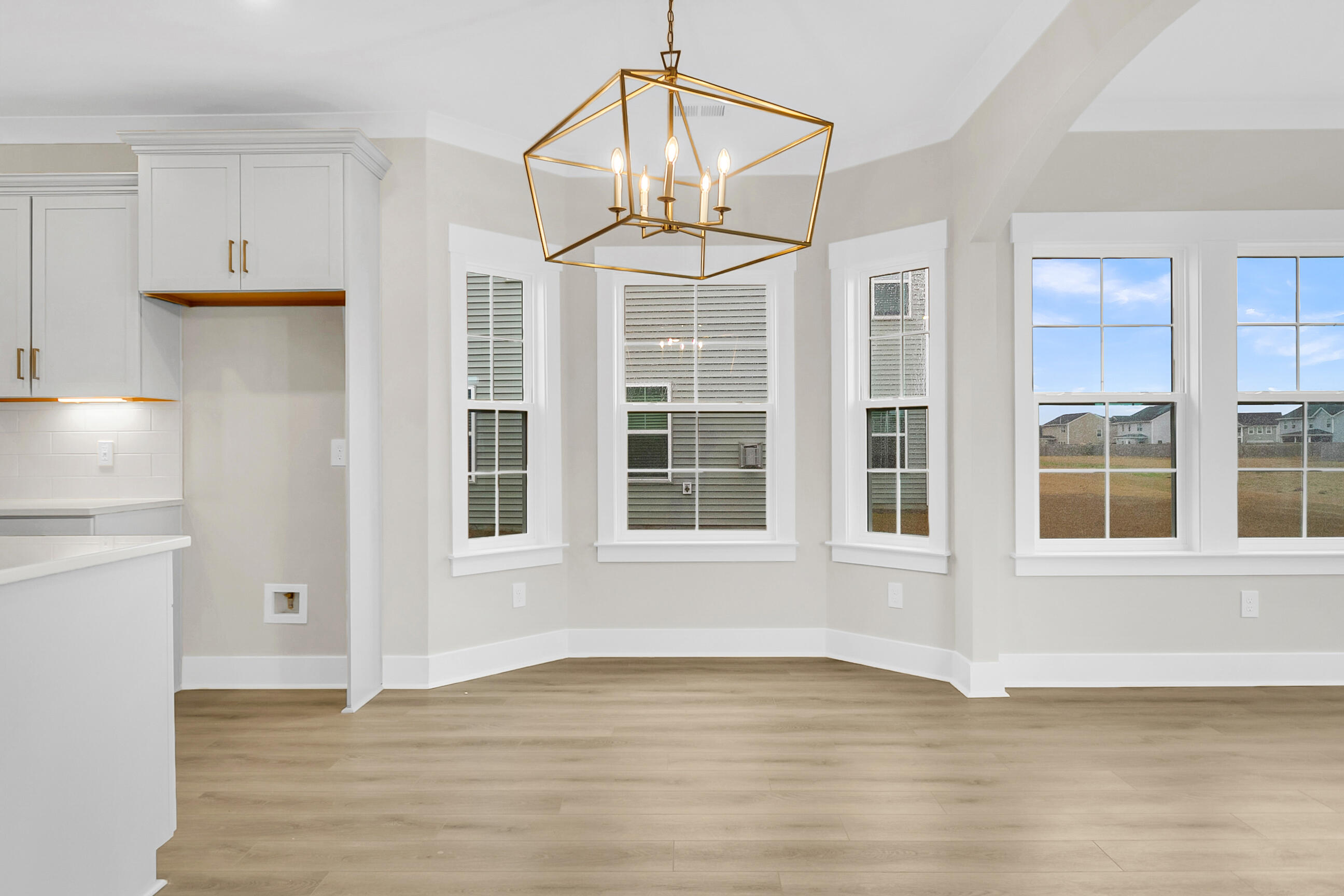 462 Rowley Lane Summerville, SC 29486 - Photo 17 of 92 Eat-In