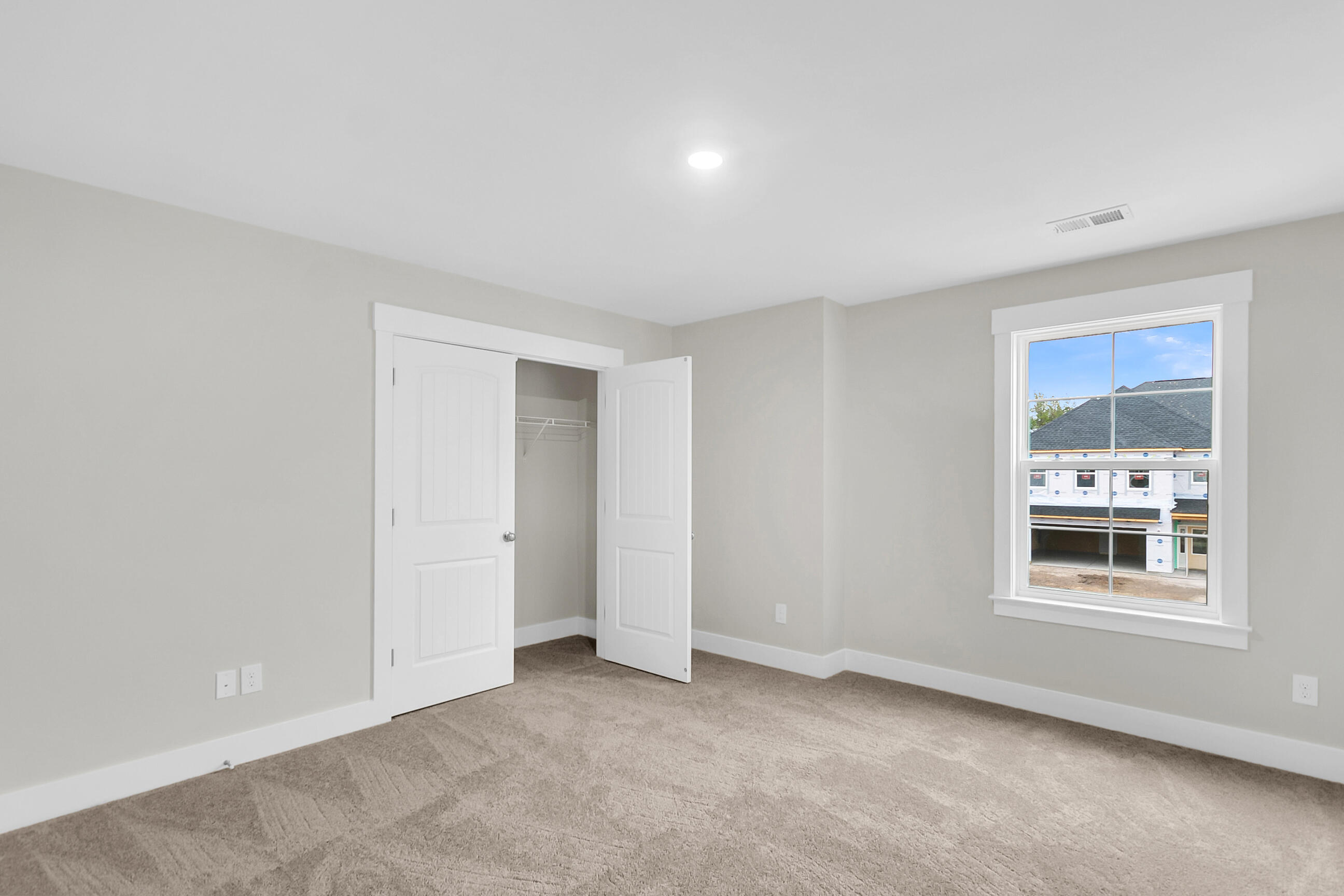 462 Rowley Lane Summerville, SC 29486 - Photo 38 of 92 Bedroom 3