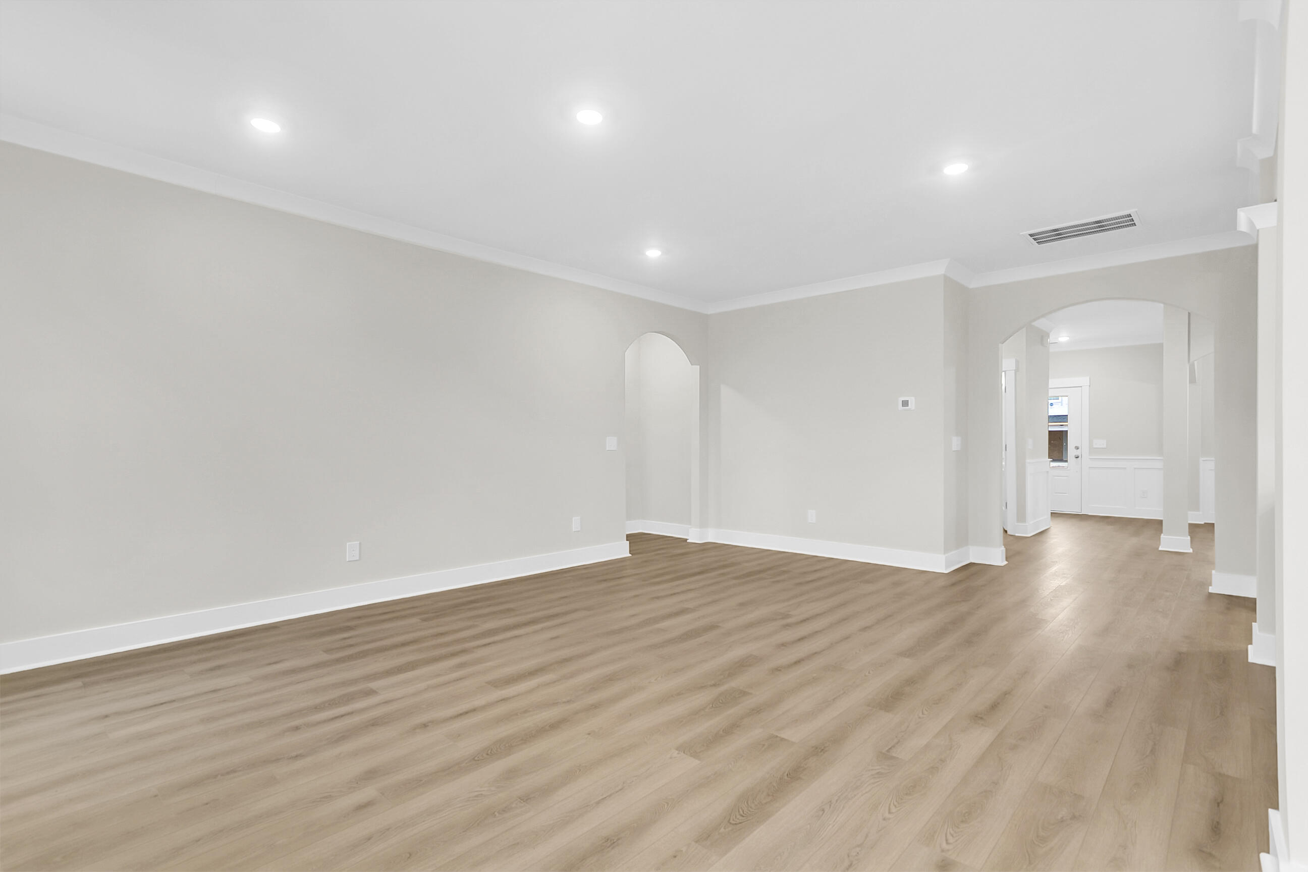 462 Rowley Lane Summerville, SC 29486 - Photo 10 of 92 Family Room