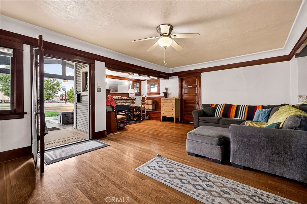 1121 Marin Street Corning, CA 96021 - Photo 9 of 59