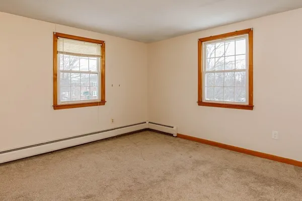 $1,750 | 90 Ridgewood Lane, Unit 18, Gardner, MA 01440