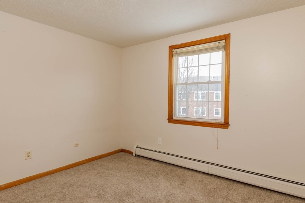 90 Ridgewood Lane, Unit 18 Gardner, MA 01440 - Photo 5 of 6