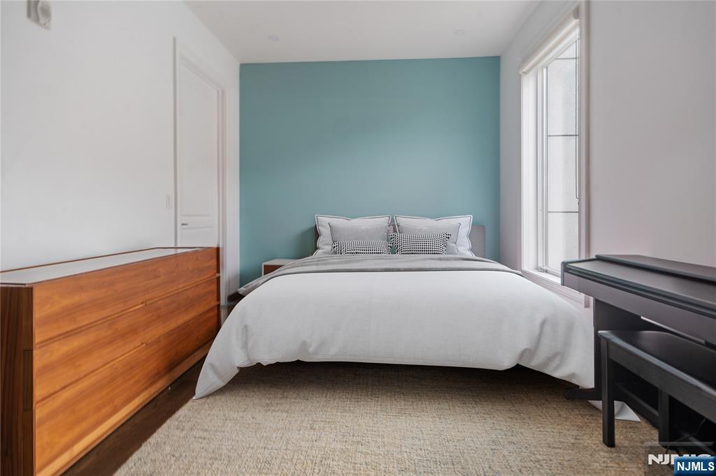 3 Somerset Lane, Unit 415 Edgewater, NJ 07020 - Photo 21 of 48