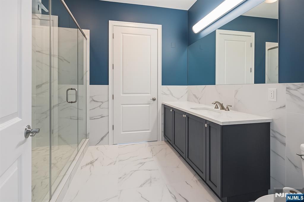 3 Somerset Lane, Unit 415 Edgewater, NJ 07020 - Photo 23 of 48