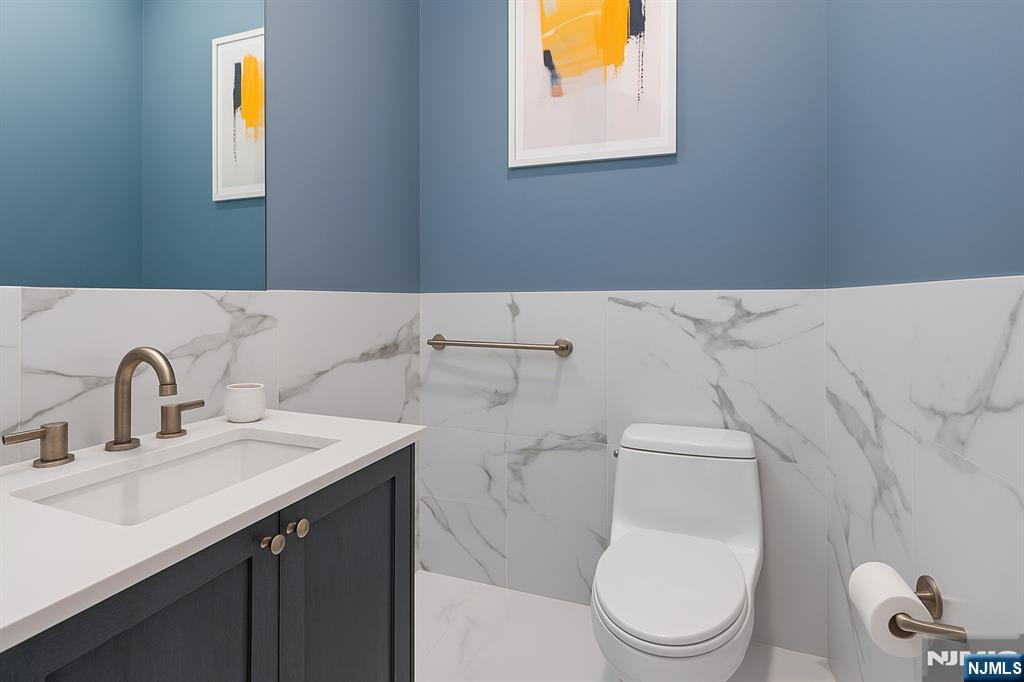 3 Somerset Lane, Unit 415 Edgewater, NJ 07020 - Photo 25 of 48