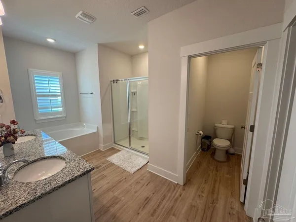 $3,200 | 3593 Sailfish Drive, Gulf Breeze, FL 32563