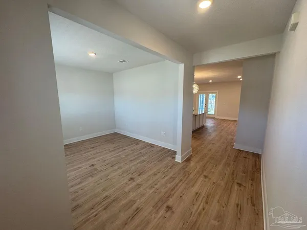 $3,200 | 3593 Sailfish Drive, Gulf Breeze, FL 32563