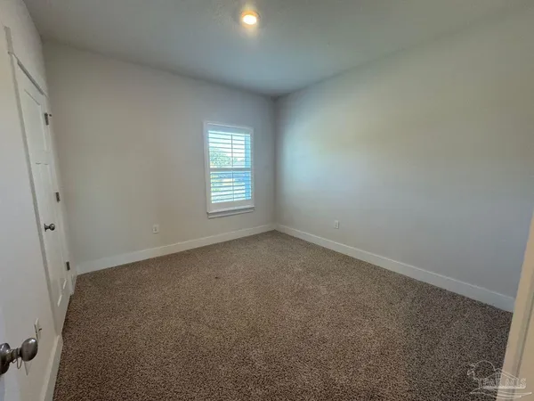 $3,200 | 3593 Sailfish Drive, Gulf Breeze, FL 32563