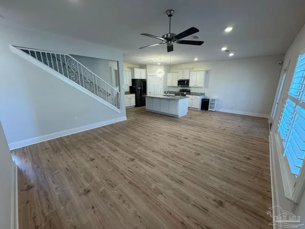 $3,200 | 3593 Sailfish Drive, Gulf Breeze, FL 32563