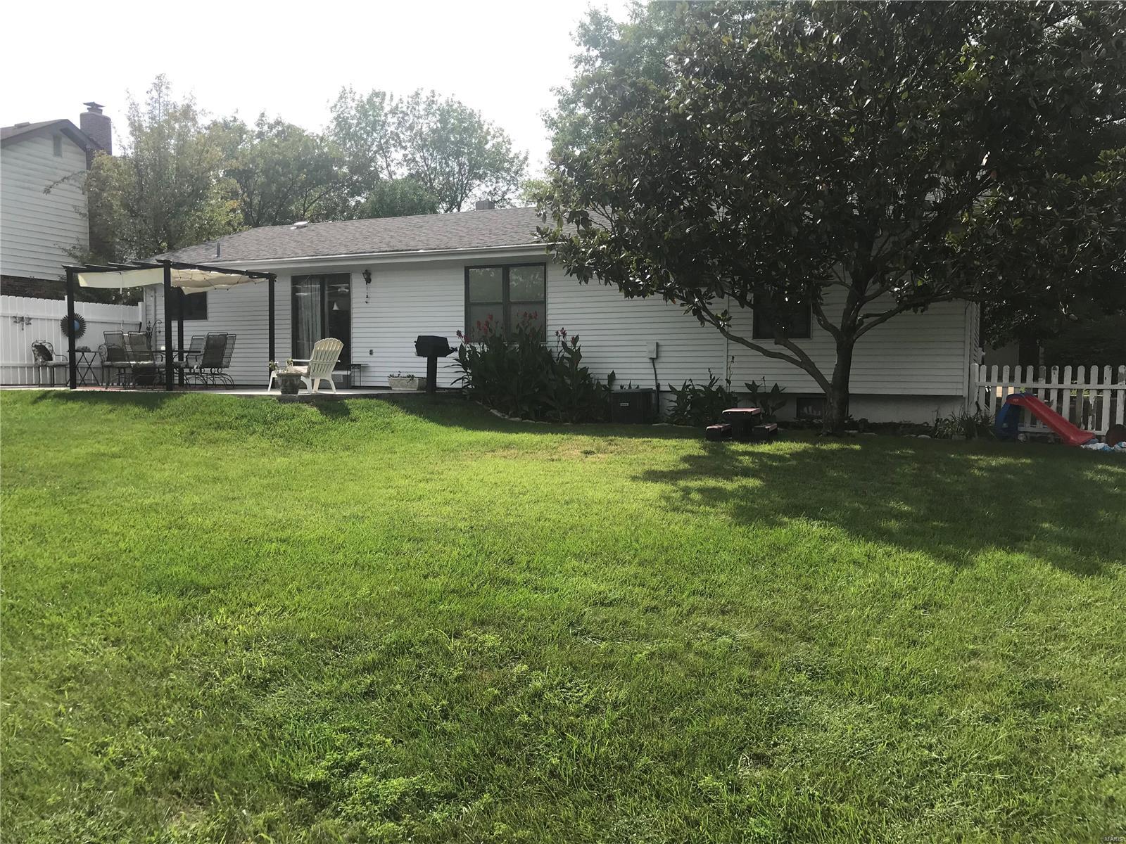 5782 Huntsport Road Oakville, MO 63129 - Photo 22 of 30 Gallery Image 22