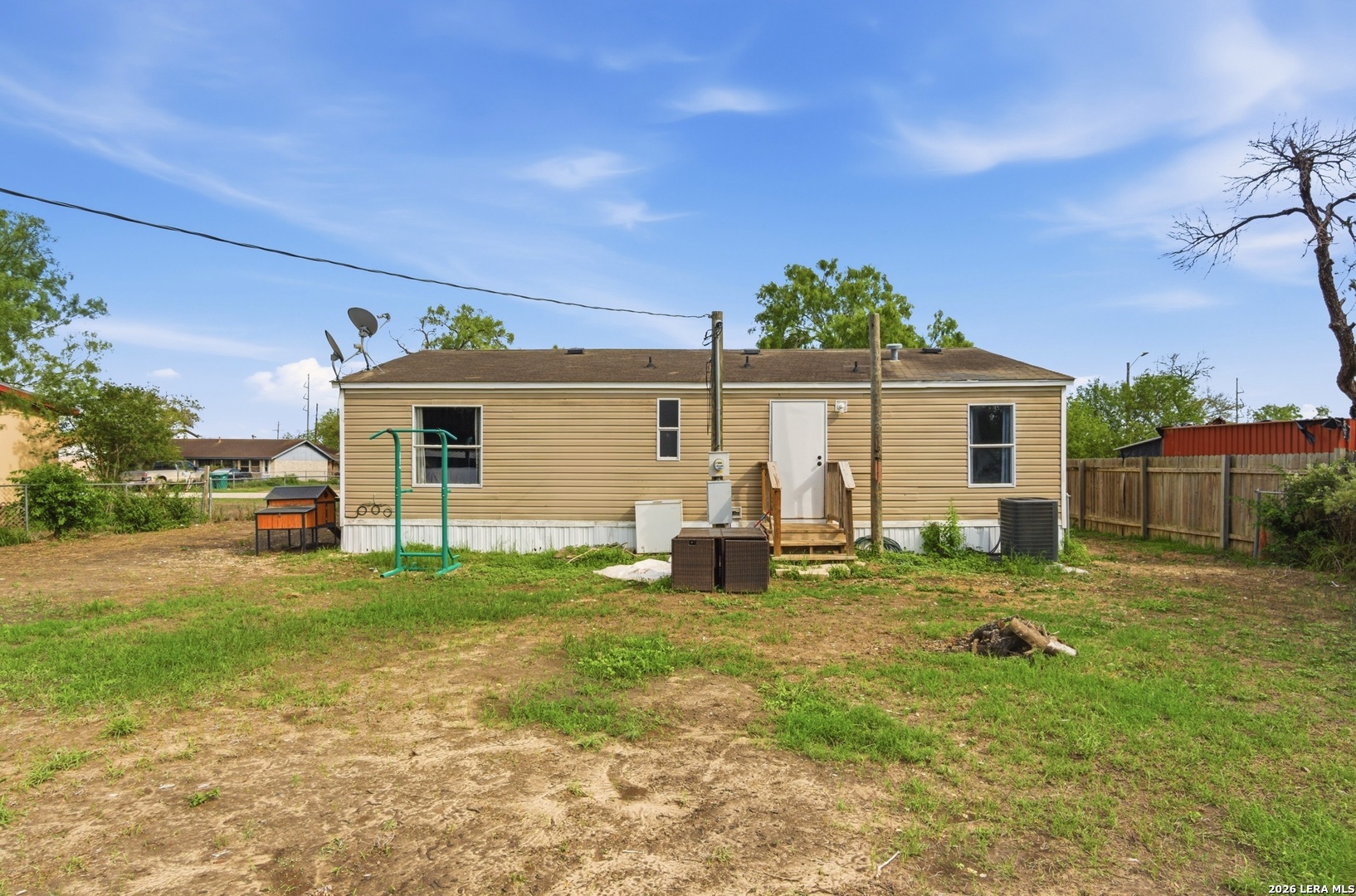1105 Walnut Street Jourdanton, TX 78026 - Photo 24 of 31