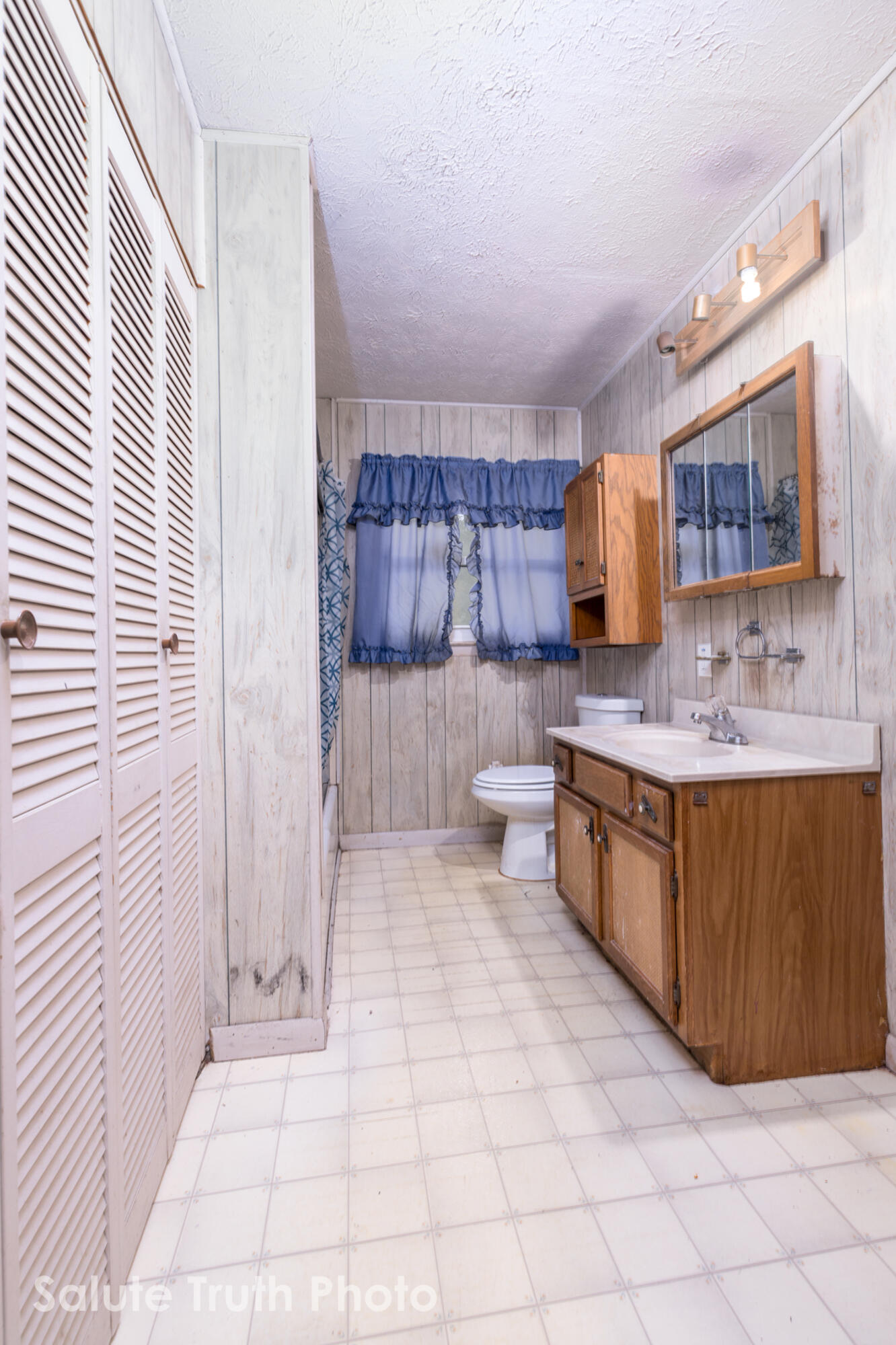 381 Peachtree Road Lexington, KY 40509 - Photo 8 of 23 img_008_bathroom_1