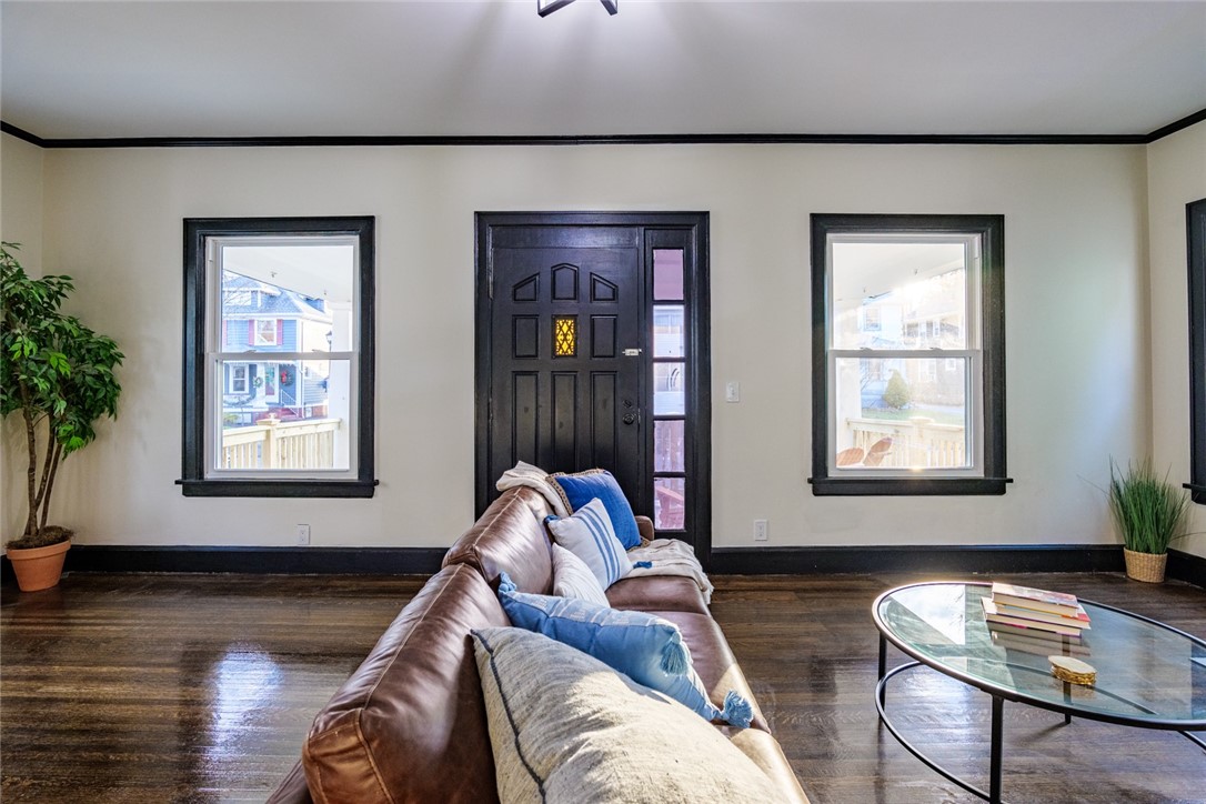 92 MacBeth Street Rochester, NY 14609 - Photo 7 of 48