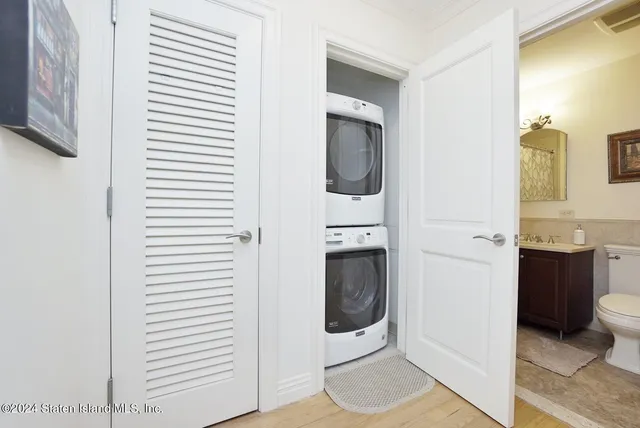 $499,999 | 155 Bay Street, Unit 5B | Tompkinsville